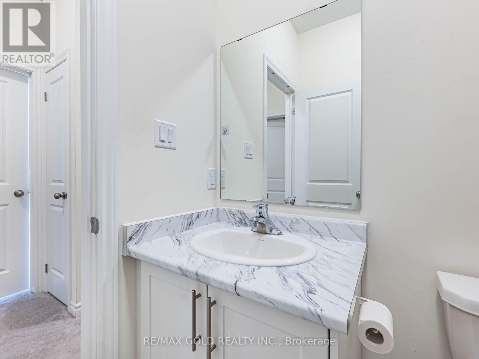 94 Donald Ficht Crescent, Brampton, Ontario  L7A 5H8 - Photo 27 - W12684582