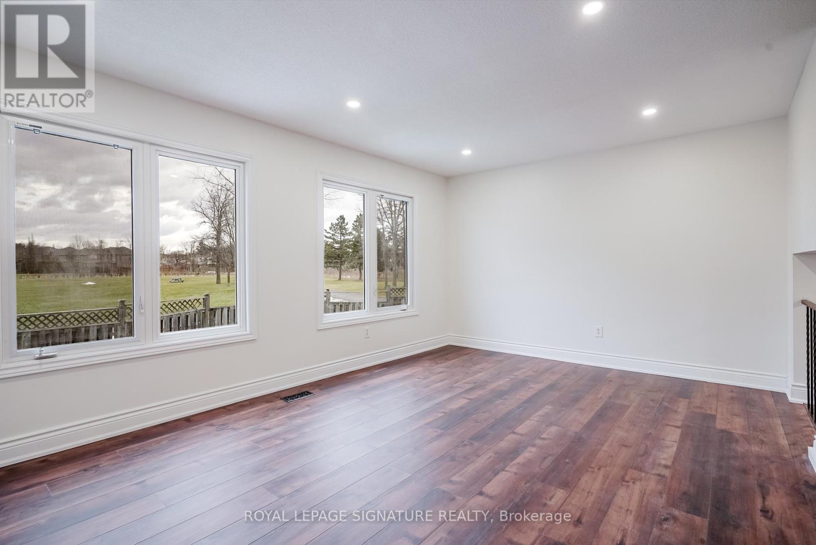 796 Thistle Down Court, Mississauga, Ontario  L5C 3K6 - Photo 14 - W12684600