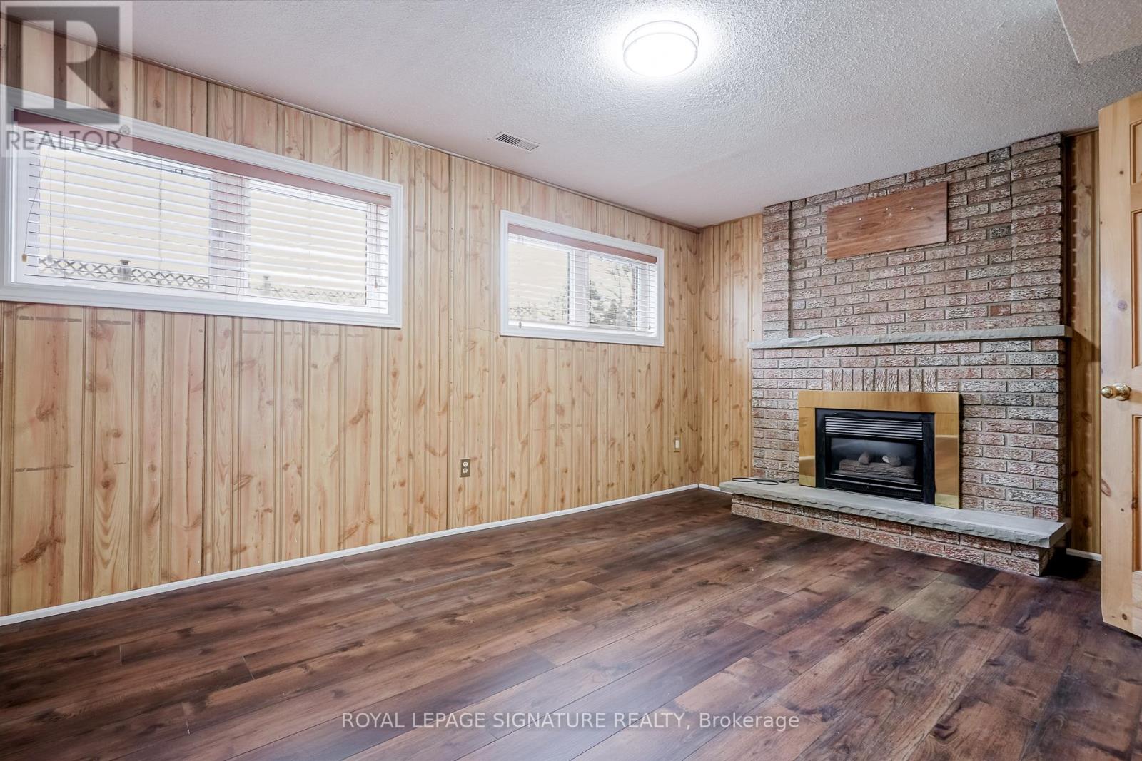 796 Thistle Down Court, Mississauga, Ontario  L5C 3K6 - Photo 34 - W12684600