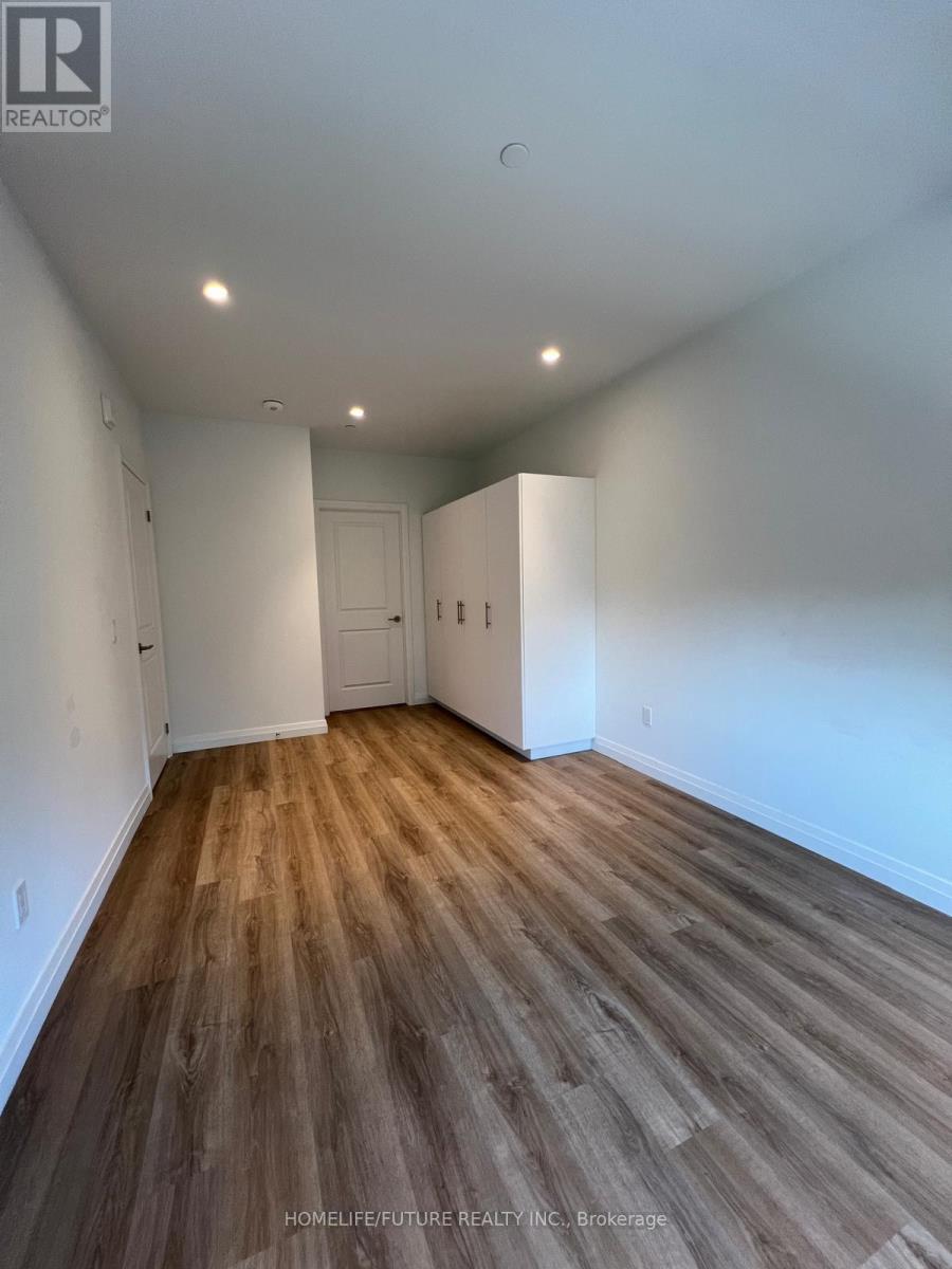 519 - 525 New Dundee Road, Kitchener, Ontario  N2P 0K8 - Photo 10 - X12684584