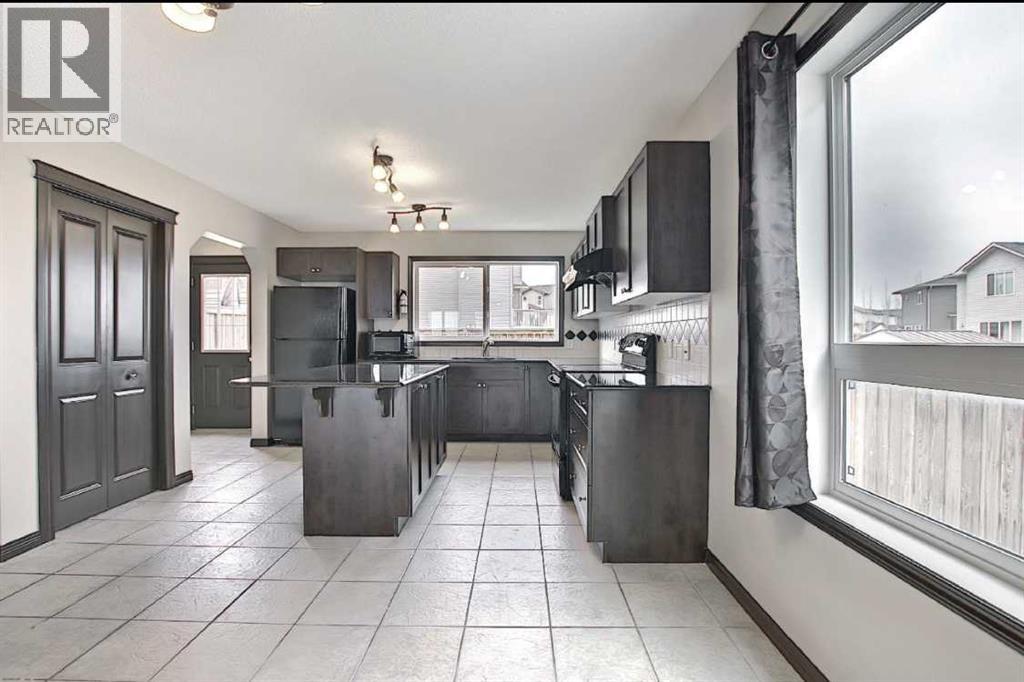 7 Panora Square Nw, Calgary, Alberta  T3P 1E5 - Photo 4 - A2277755