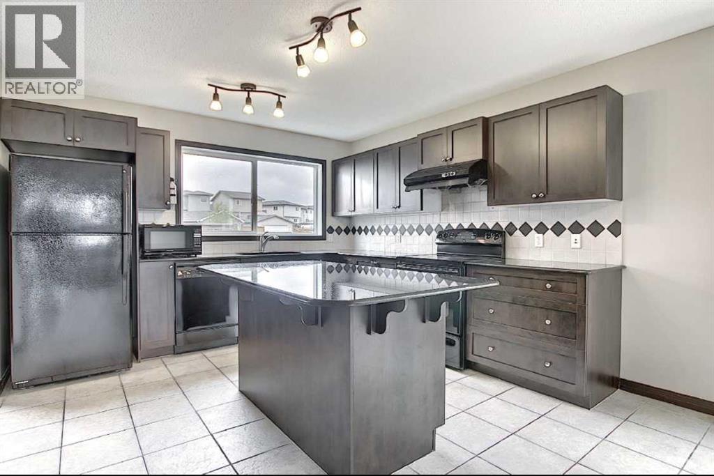 7 Panora Square Nw, Calgary, Alberta  T3P 1E5 - Photo 6 - A2277755