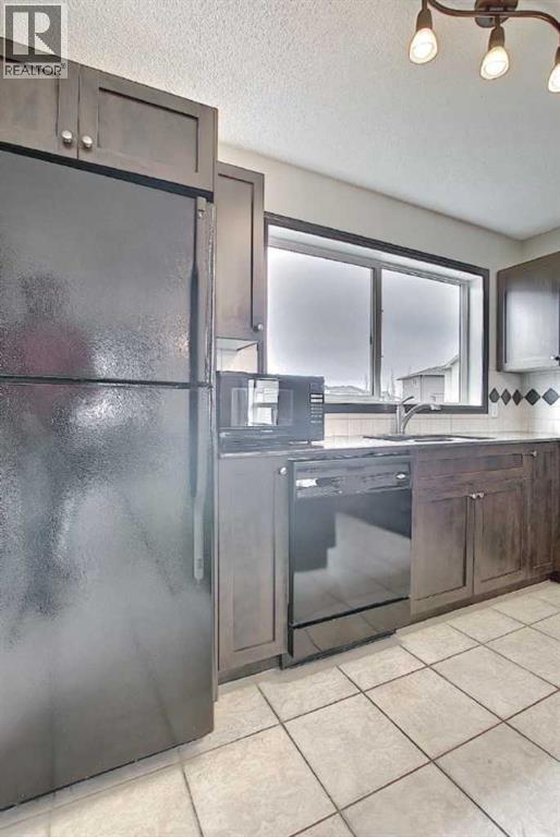 7 Panora Square Nw, Calgary, Alberta  T3P 1E5 - Photo 19 - A2277755