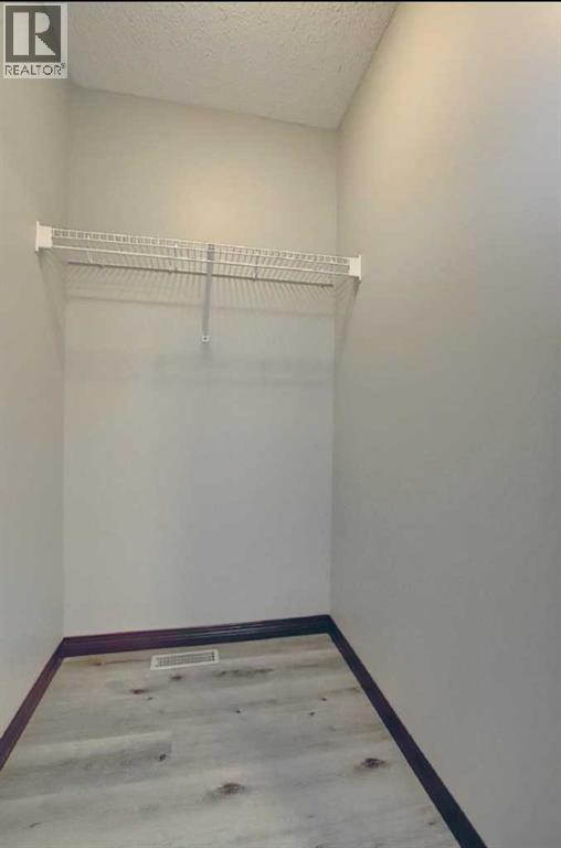 7 Panora Square Nw, Calgary, Alberta  T3P 1E5 - Photo 29 - A2277755