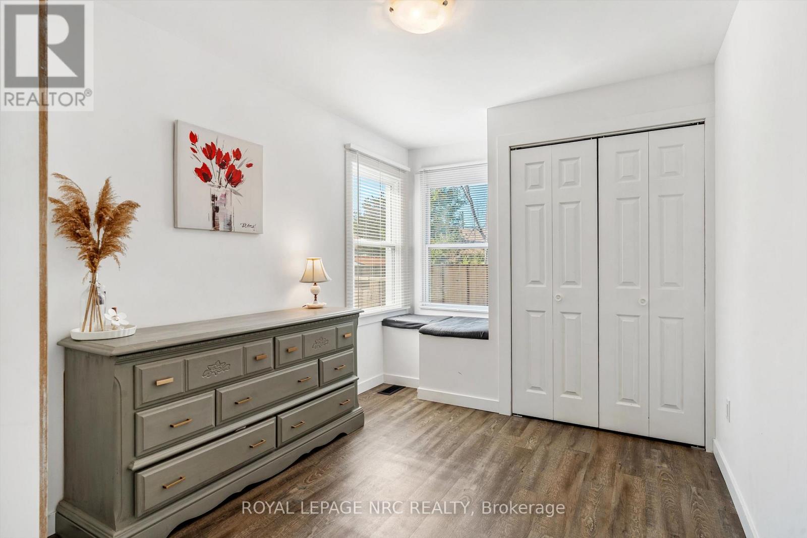 30 Douglas Street, Fort Erie, Ontario  L2A 3W4 - Photo 15 - X12684614