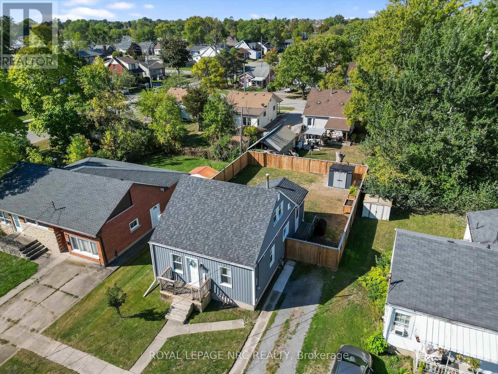 30 Douglas Street, Fort Erie, Ontario  L2A 3W4 - Photo 34 - X12684614