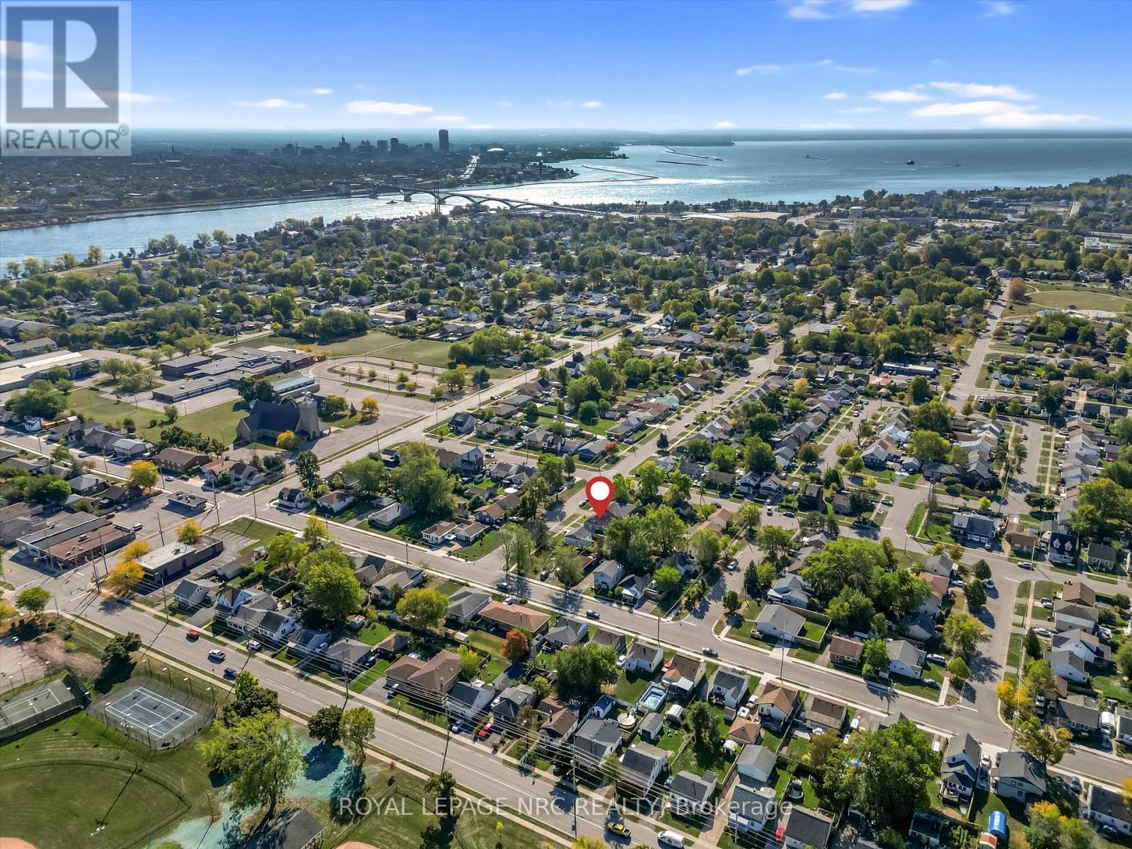 30 Douglas Street, Fort Erie, Ontario  L2A 3W4 - Photo 41 - X12684614