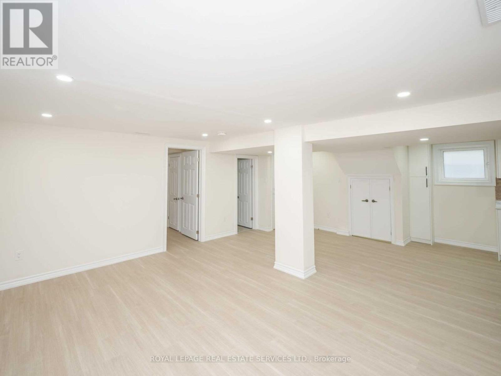 372 Highside Drive, Milton, Ontario  L9T 1W7 - Photo 7 - W12605038