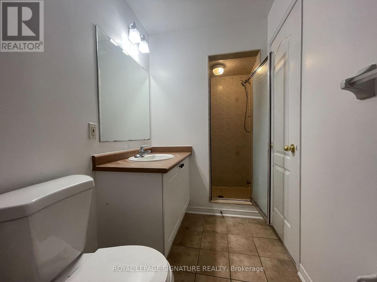 Upper - 56 National Pine Drive, Vaughan, Ontario  L6A 3M3 - Photo 12 - N12684610