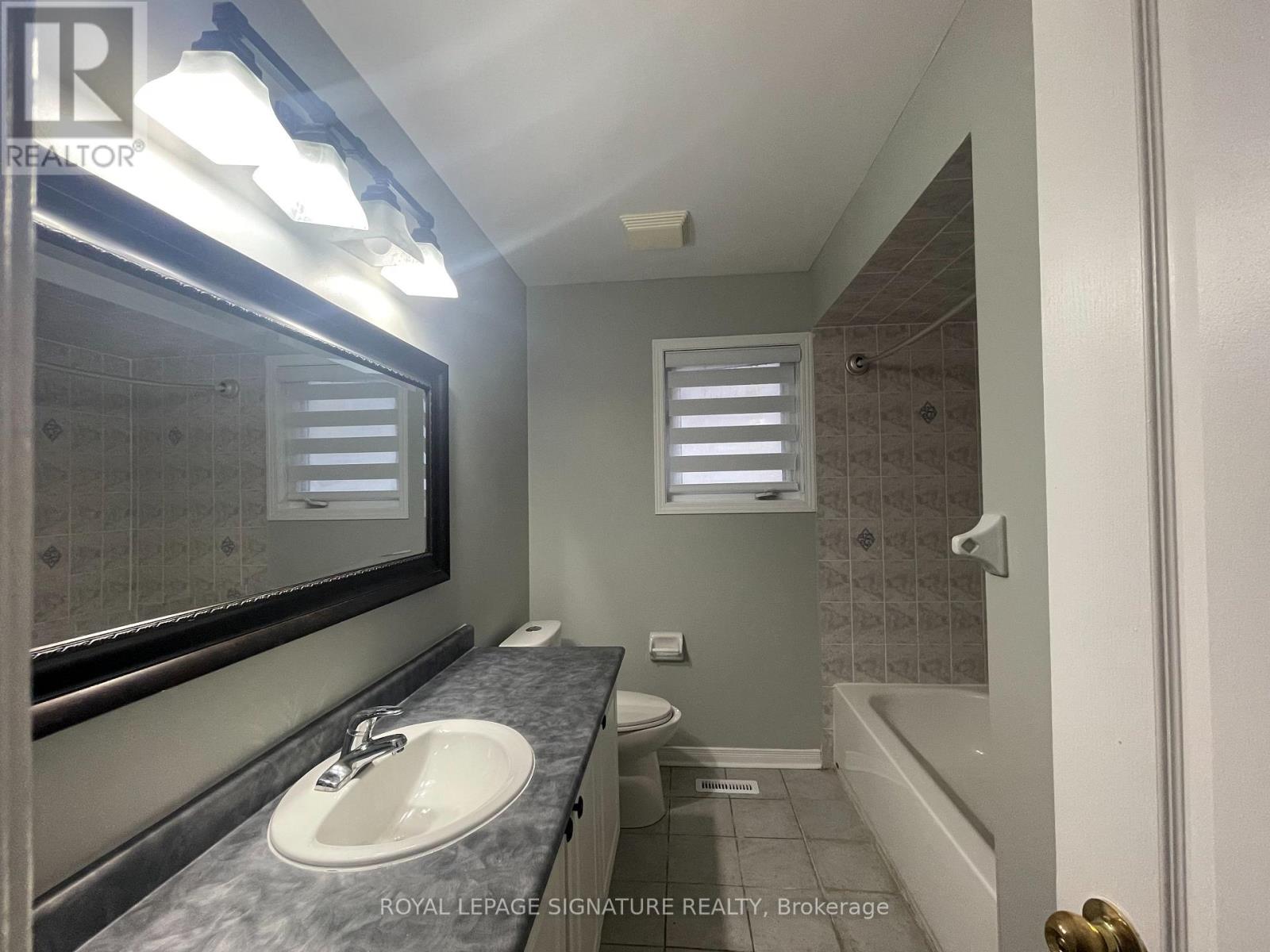 Upper - 56 National Pine Drive, Vaughan, Ontario  L6A 3M3 - Photo 14 - N12684610