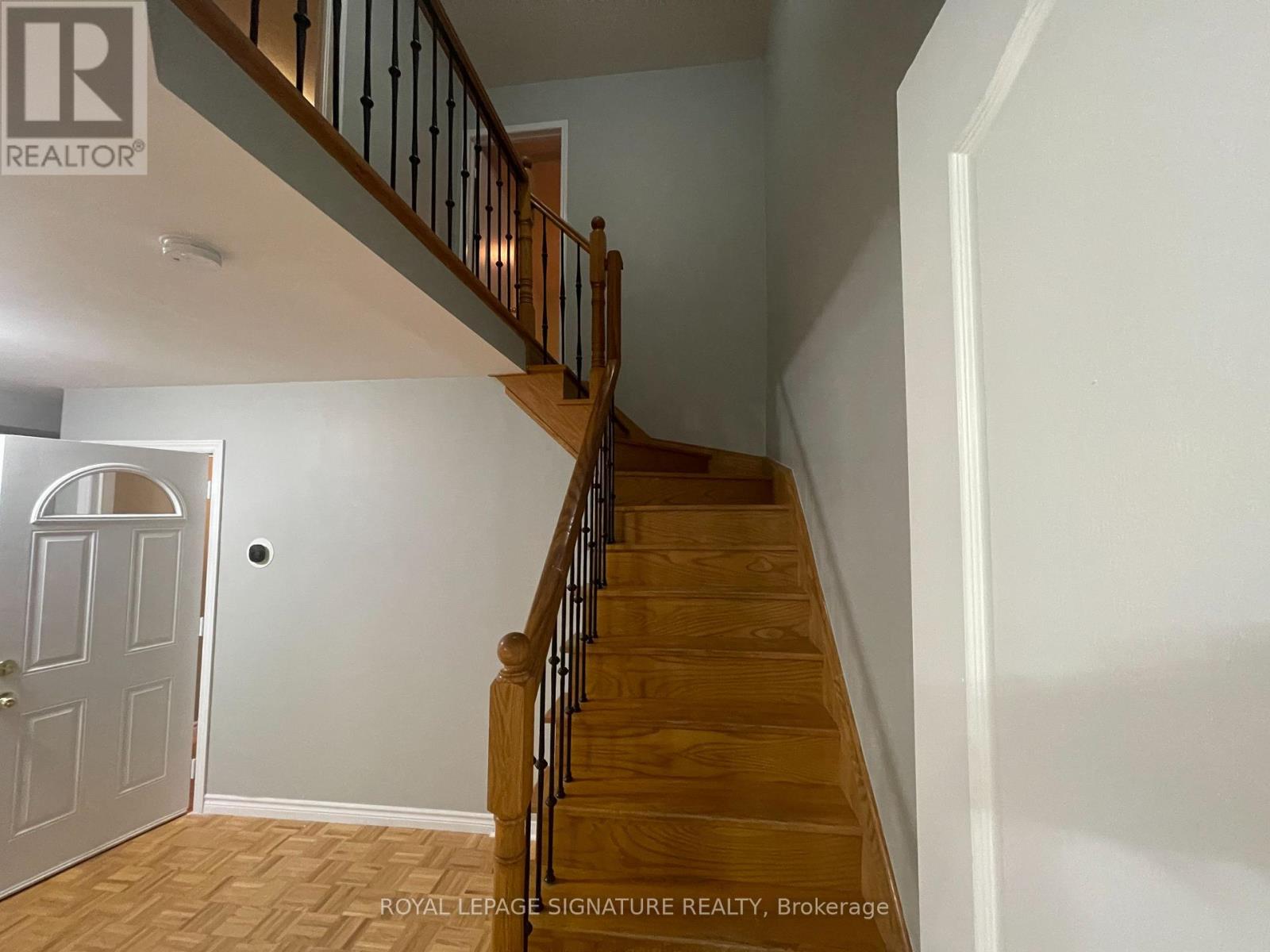 Upper - 56 National Pine Drive, Vaughan, Ontario  L6A 3M3 - Photo 6 - N12684610