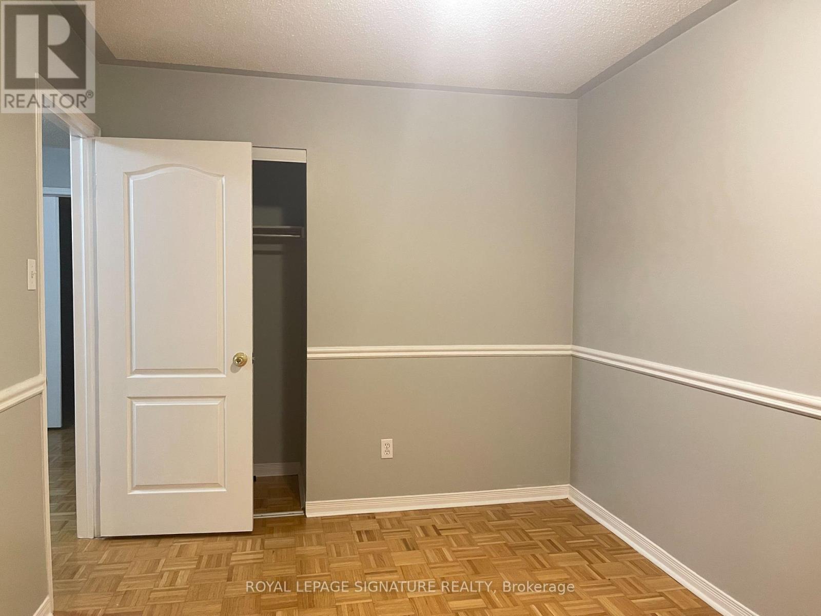 Upper - 56 National Pine Drive, Vaughan, Ontario  L6A 3M3 - Photo 8 - N12684610