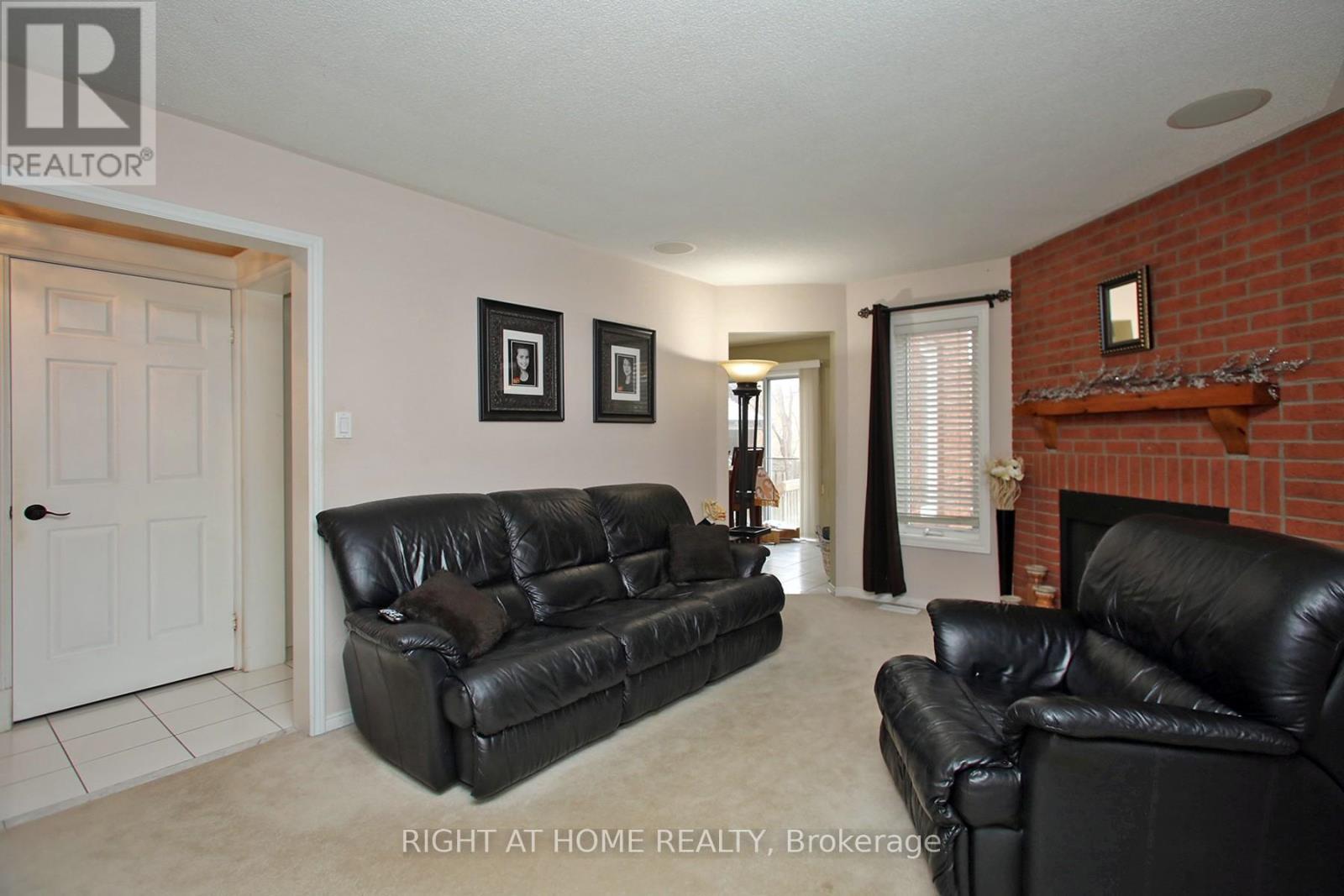 6 Coldstream Crescent, Richmond Hill, Ontario  L4S 1E6 - Photo 7 - N12684616