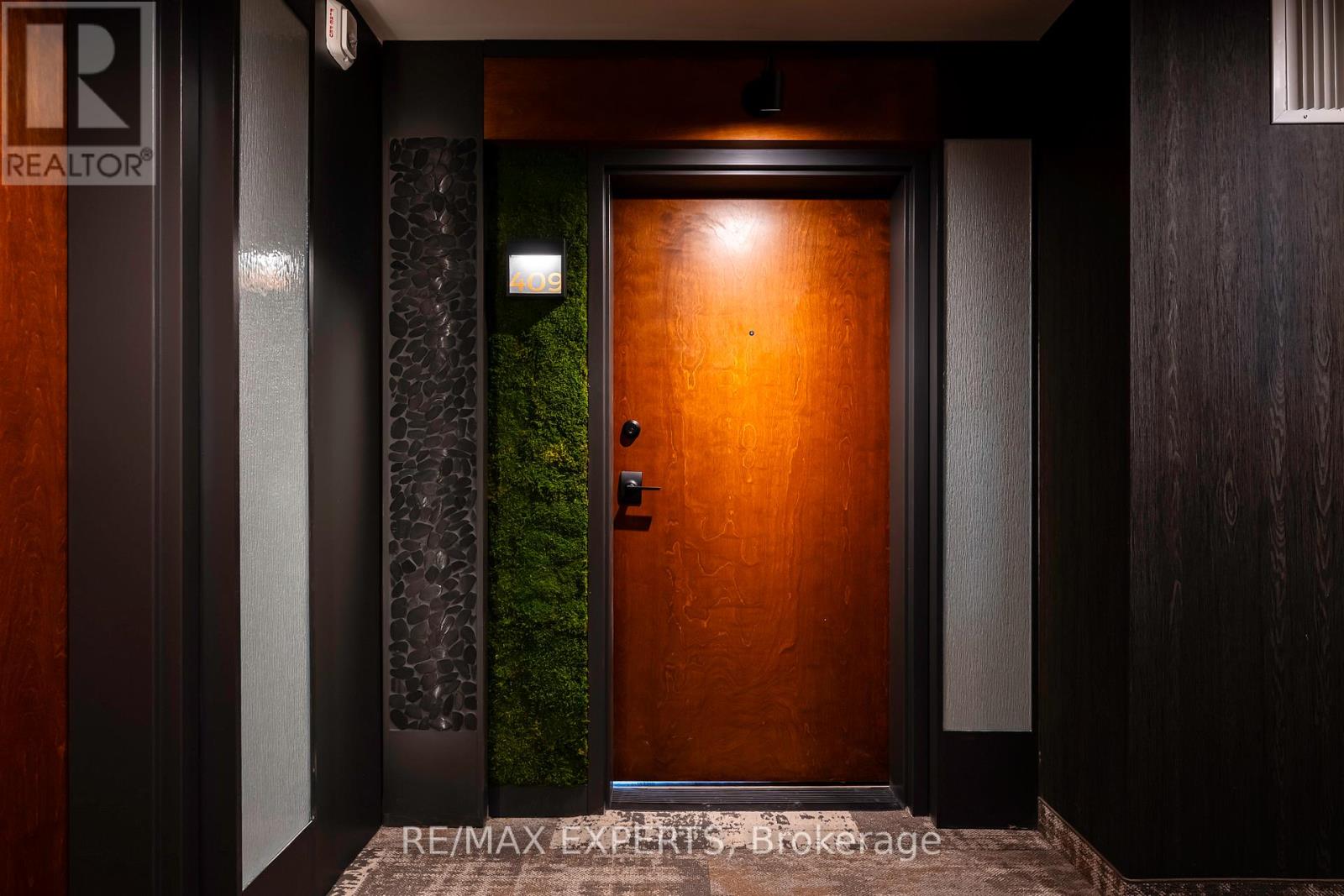 409 - 15 Kneeshaw Drive, Barrie, Ontario  L9J 0X9 - Photo 8 - S12684622