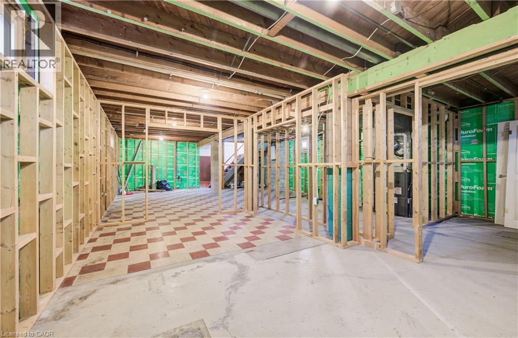 150 Howard Avenue, Hamilton, Ontario L9A 2W8 - Photo 31 - 40794706