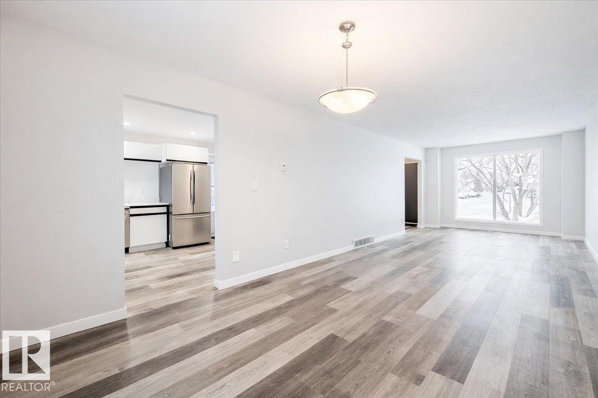 17808 76 Av Nw, Edmonton, Alberta  T5T 2G1 - Photo 3 - E4469704