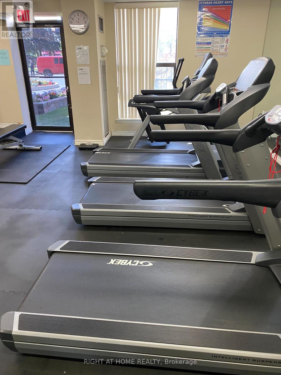 707 - 18 Knightsbridge Road, Brampton, Ontario  L6T 3X5 - Photo 12 - W12684072