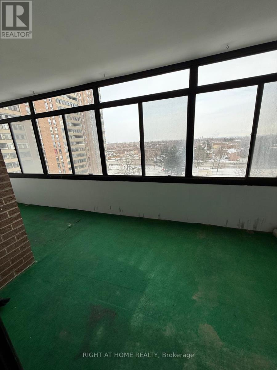 707 - 18 Knightsbridge Road, Brampton, Ontario  L6T 3X5 - Photo 32 - W12684072