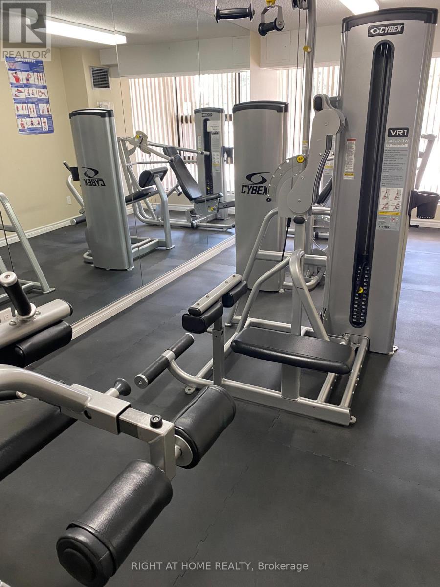 707 - 18 Knightsbridge Road, Brampton, Ontario  L6T 3X5 - Photo 14 - W12684072