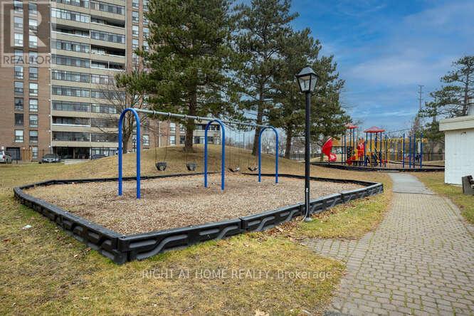 707 - 18 Knightsbridge Road, Brampton, Ontario  L6T 3X5 - Photo 8 - W12684072