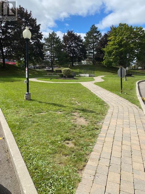 707 - 18 Knightsbridge Road, Brampton, Ontario  L6T 3X5 - Photo 9 - W12684072