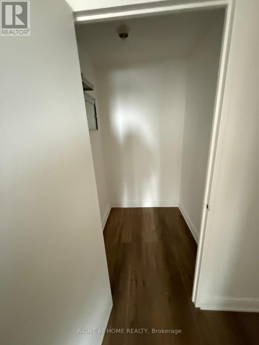 707 - 18 Knightsbridge Road, Brampton, Ontario  L6T 3X5 - Photo 27 - W12684072