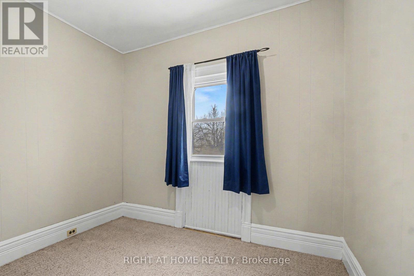 Unit 1 - 486 Victoria Street, North Dundas, Ontario  K0C 2K0 - Photo 16 - X12652636