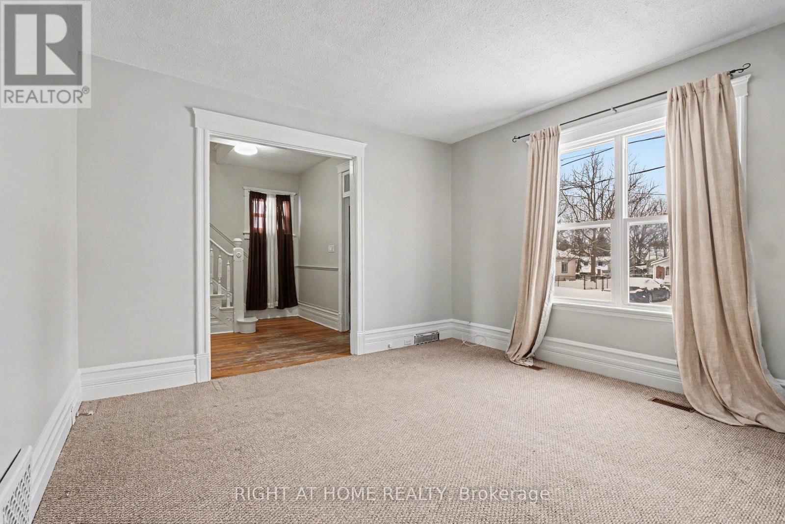 Unit 1 - 486 Victoria Street, North Dundas, Ontario  K0C 2K0 - Photo 7 - X12652636