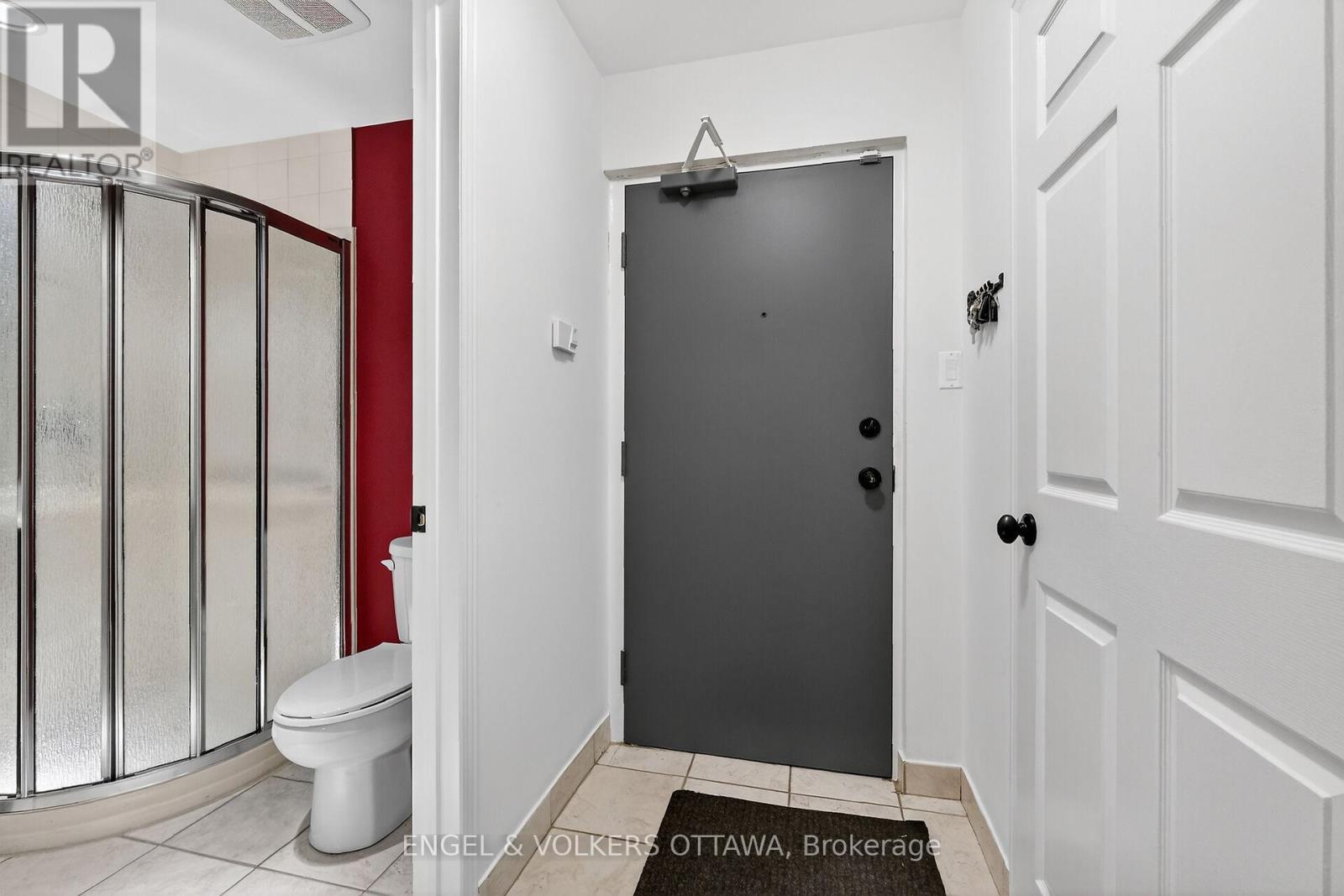 C8 - 111 Echo Drive W, Ottawa, Ontario  K1S 5K8 - Photo 38 - X12684586