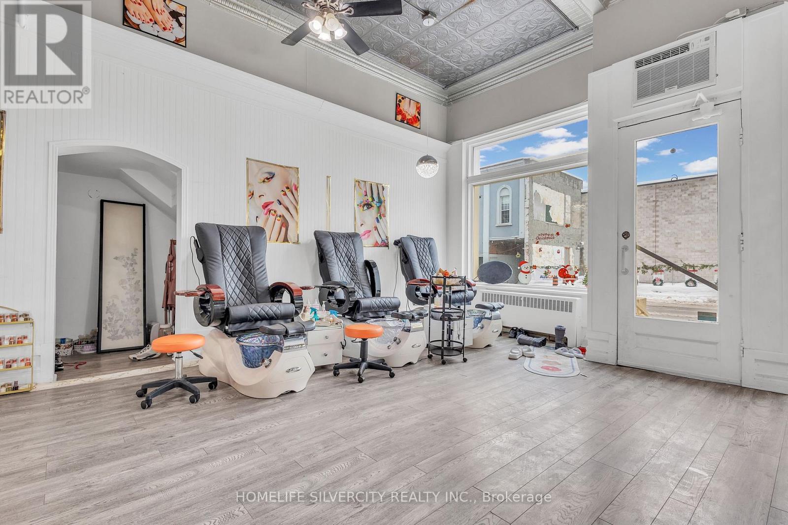 81 Mississaga Street, Orillia, Ontario  L3V 1V6 - Photo 16 - S12684054