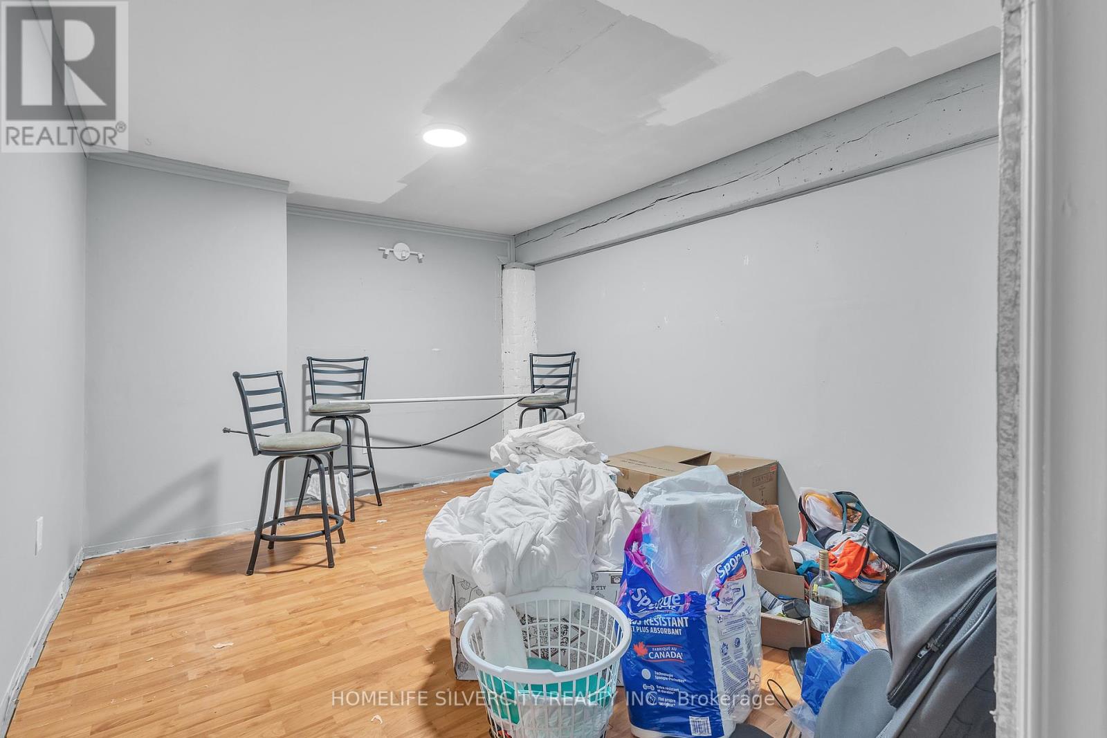 81 Mississaga Street, Orillia, Ontario  L3V 1V6 - Photo 21 - S12684054