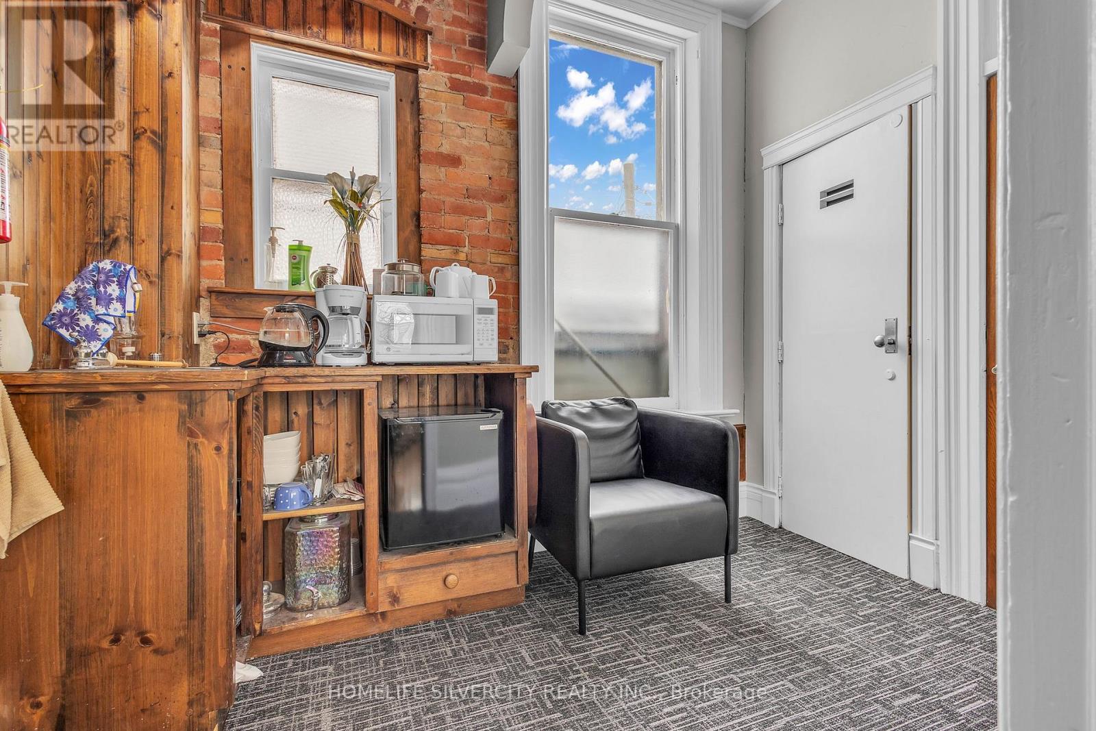 81 Mississaga Street, Orillia, Ontario  L3V 1V6 - Photo 31 - S12684054