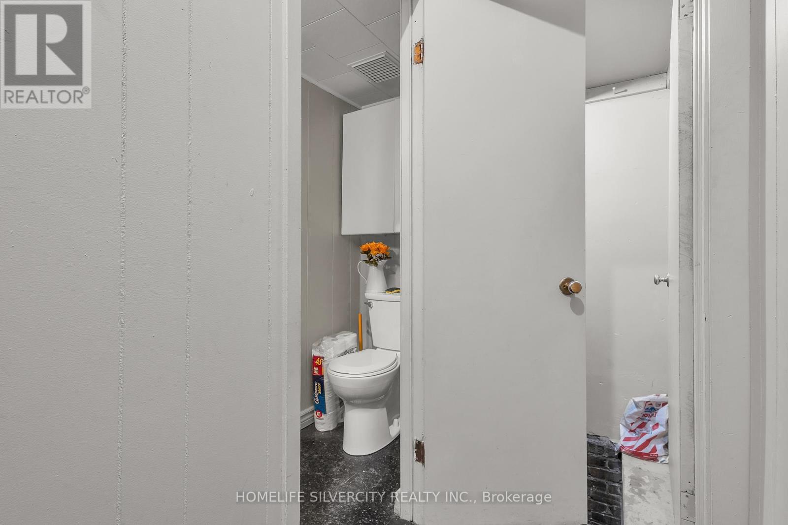 81 Mississaga Street, Orillia, Ontario  L3V 1V6 - Photo 41 - S12684054