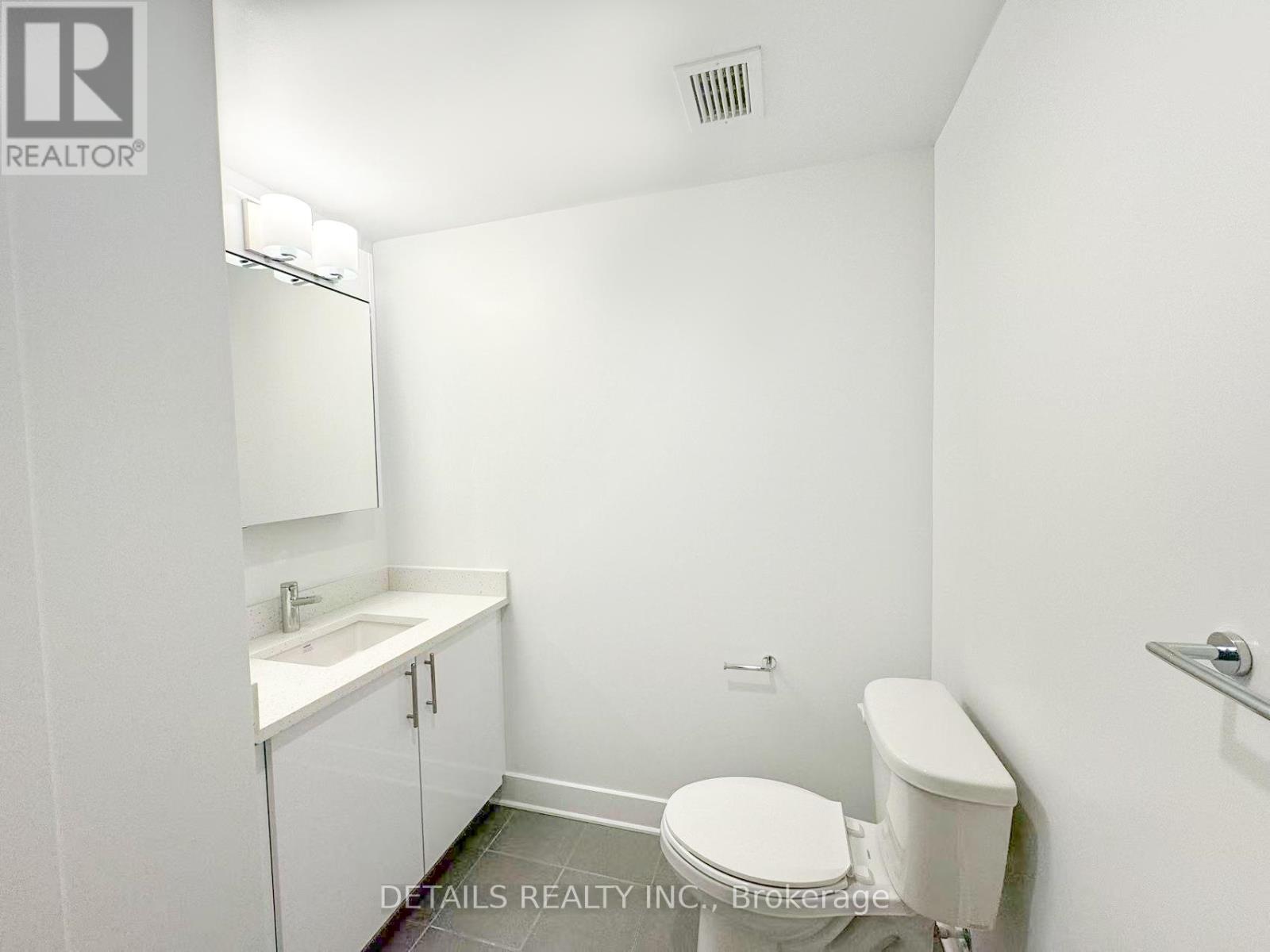 811 - 180 George Street, Ottawa, Ontario  K1N 0G8 - Photo 11 - X12682272