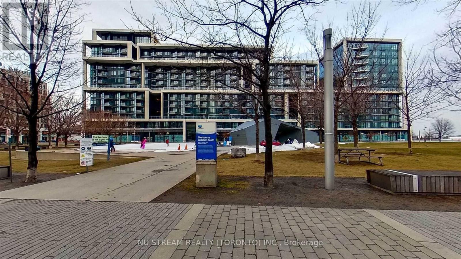 1241 - 15 Merchants' Wharf, Toronto, Ontario  M5A 0N8 - Photo 2 - C12684646