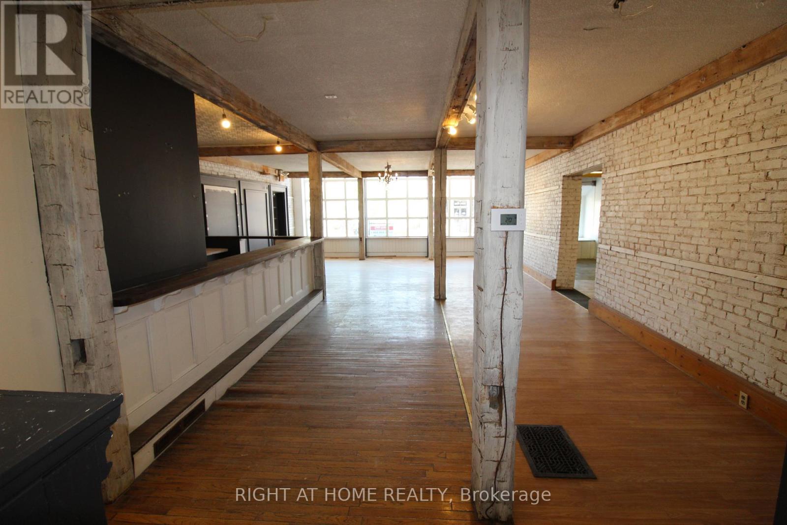 B - 9 Queen Street, Innisfil, Ontario  L0L 1L0 - Photo 13 - N12684644