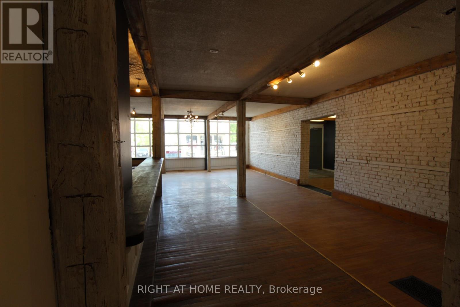 B - 9 Queen Street, Innisfil, Ontario  L0L 1L0 - Photo 14 - N12684644