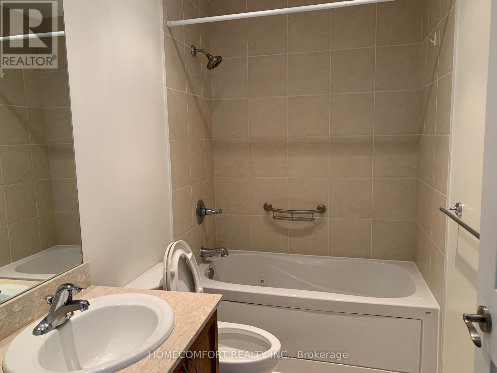 909 - 33 Ellen Street, Barrie (City Centre), Ontario  L4N 6E9 - Photo 4 - S12684650