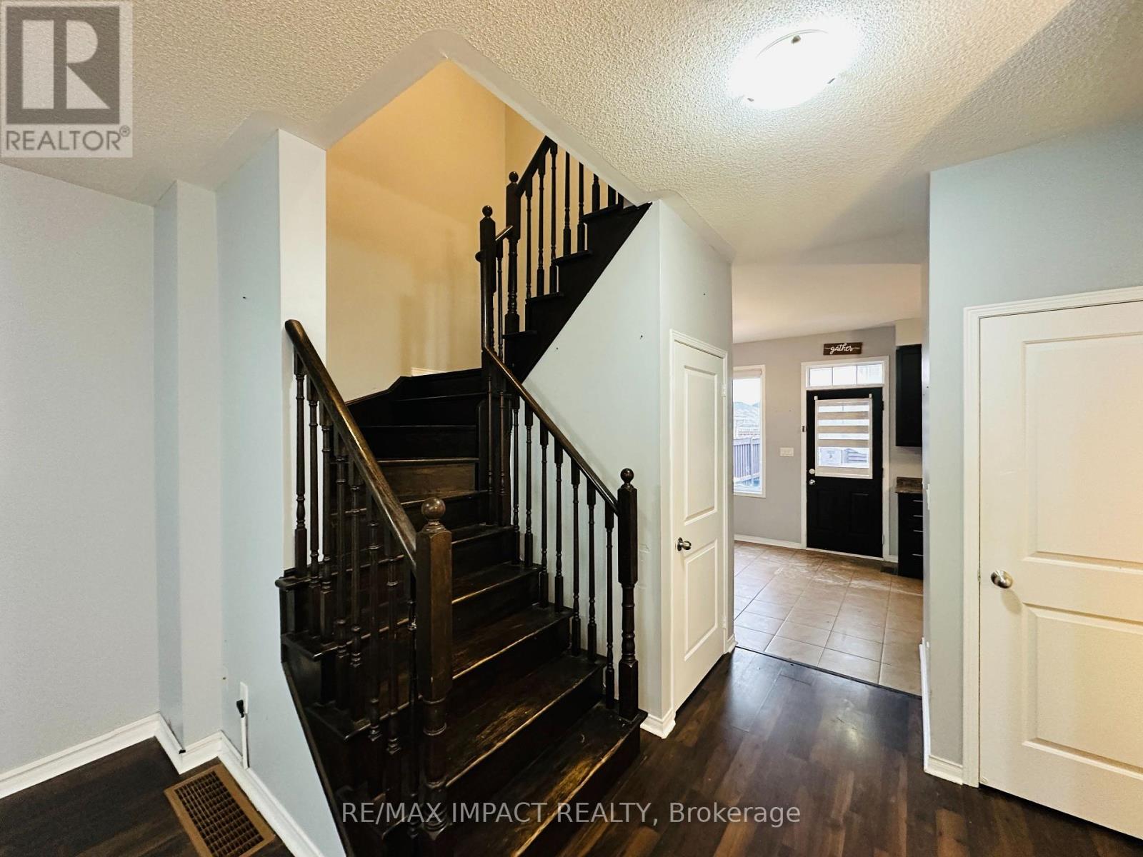 2126 Green Road, Clarington, Ontario  L1C 0L7 - Photo 12 - E12678114