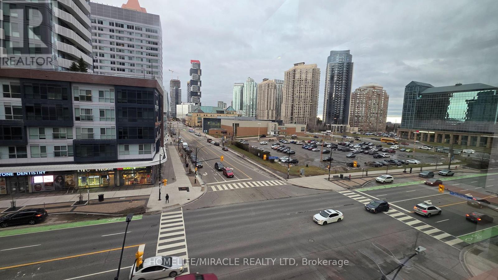 3408 - 4070 Confederation Parkway, Mississauga, Ontario  L5B 0E9 - Photo 37 - W12684632