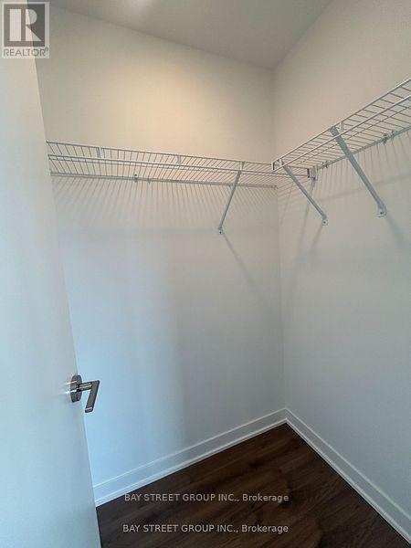 307 - 395 Dundas Street W, Oakville, Ontario  L6M 5R8 - Photo 14 - W12684654