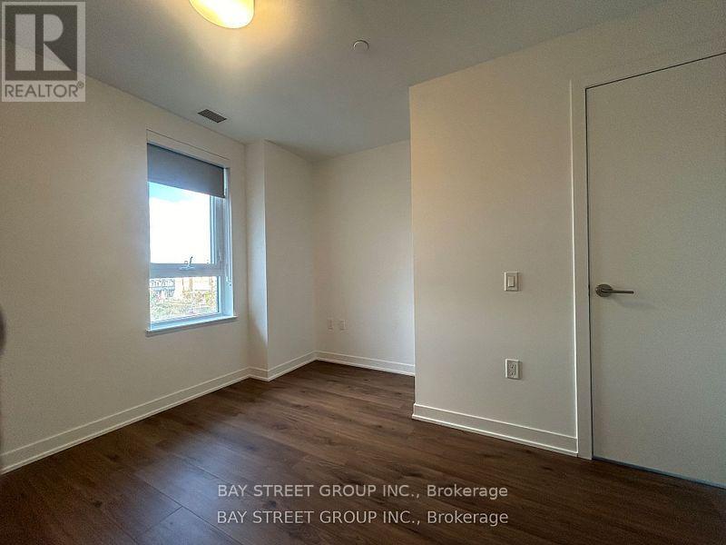 307 - 395 Dundas Street W, Oakville, Ontario  L6M 5R8 - Photo 8 - W12684654