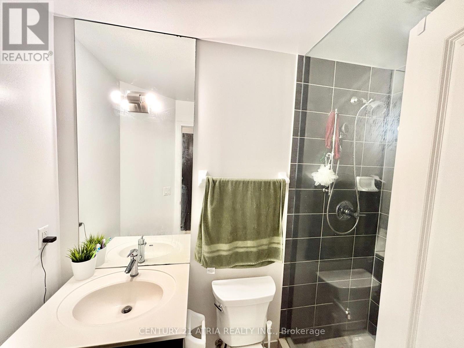 2807 - 215 Sherway Gardens Road, Toronto, Ontario  M9C 0A4 - Photo 10 - W12684656