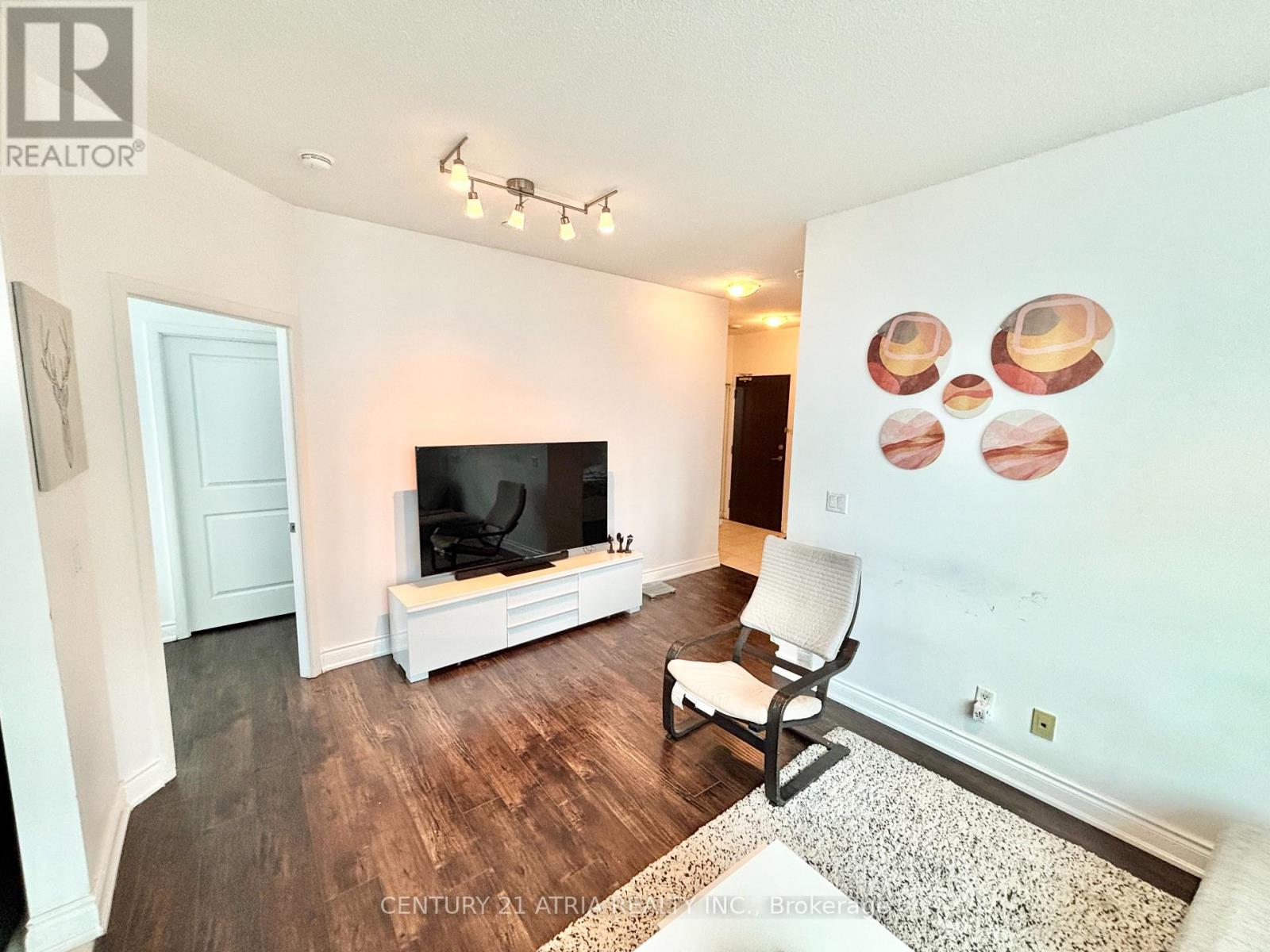 2807 - 215 Sherway Gardens Road, Toronto, Ontario  M9C 0A4 - Photo 3 - W12684656