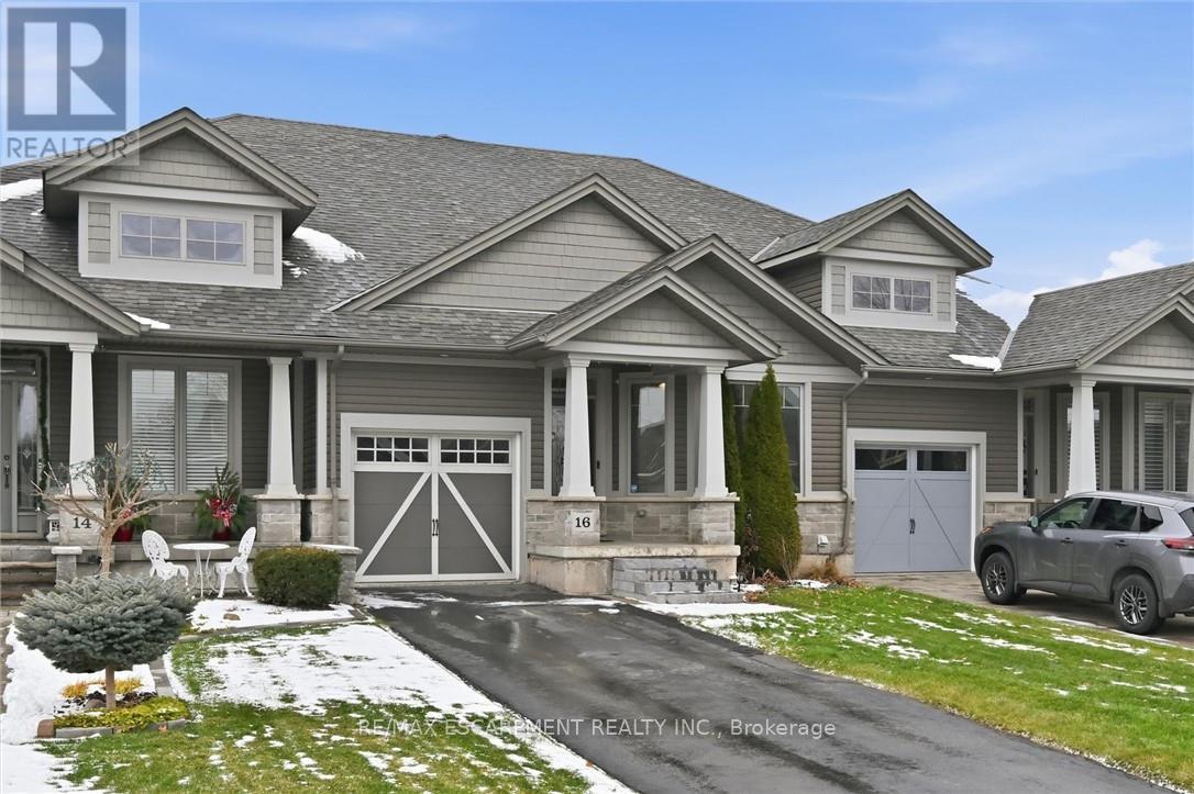 16 Brookside Terrace, West Lincoln, Ontario  L0R 2A0 - Photo 2 - X12684640