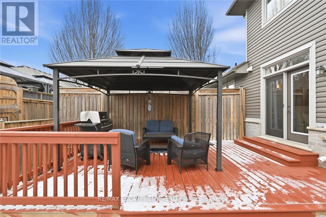 16 Brookside Terrace, West Lincoln, Ontario  L0R 2A0 - Photo 36 - X12684640