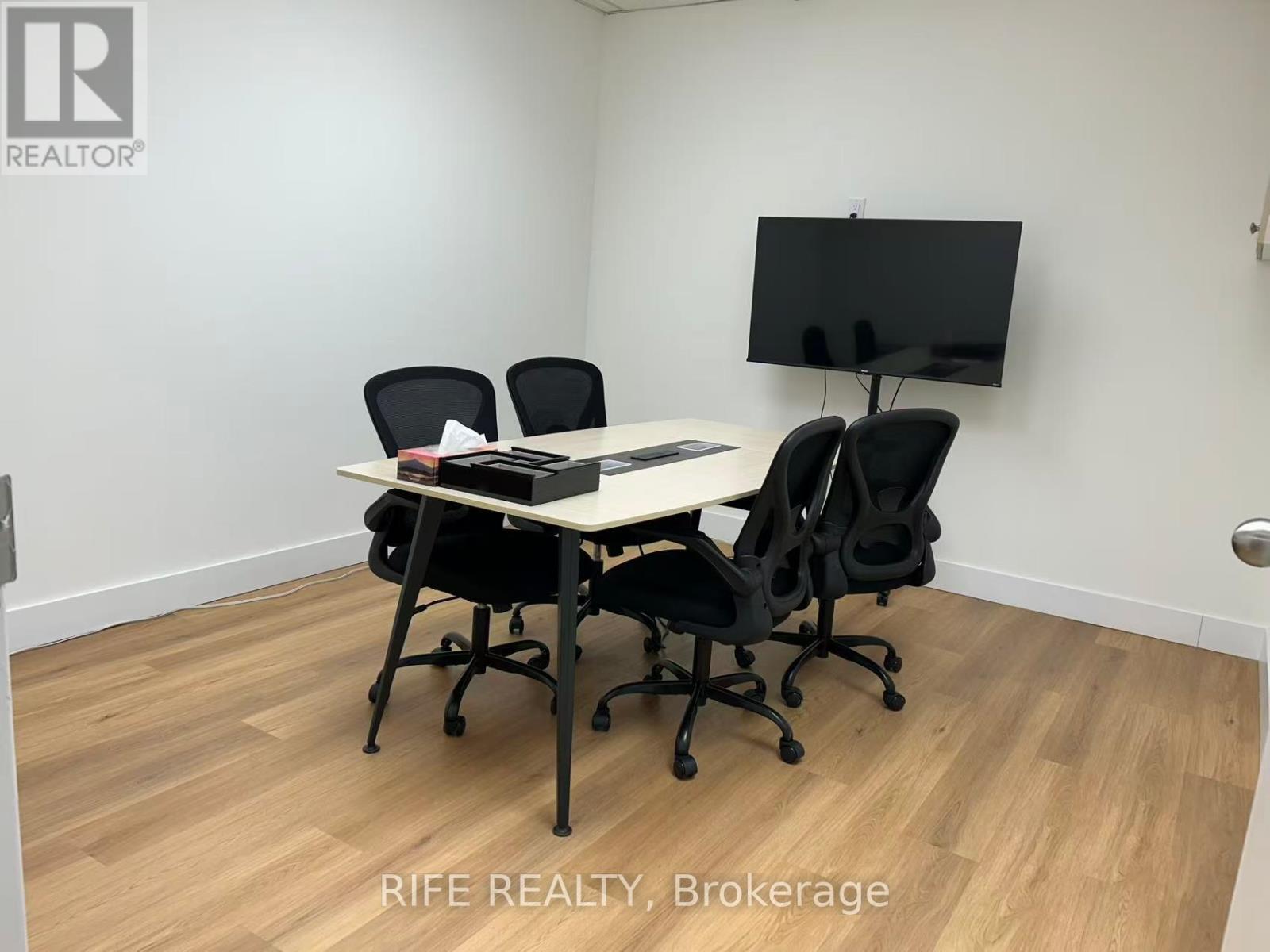 302 - 3190 Steeles Avenue E, Markham, Ontario  L3R 1G9 - Photo 5 - N12684066