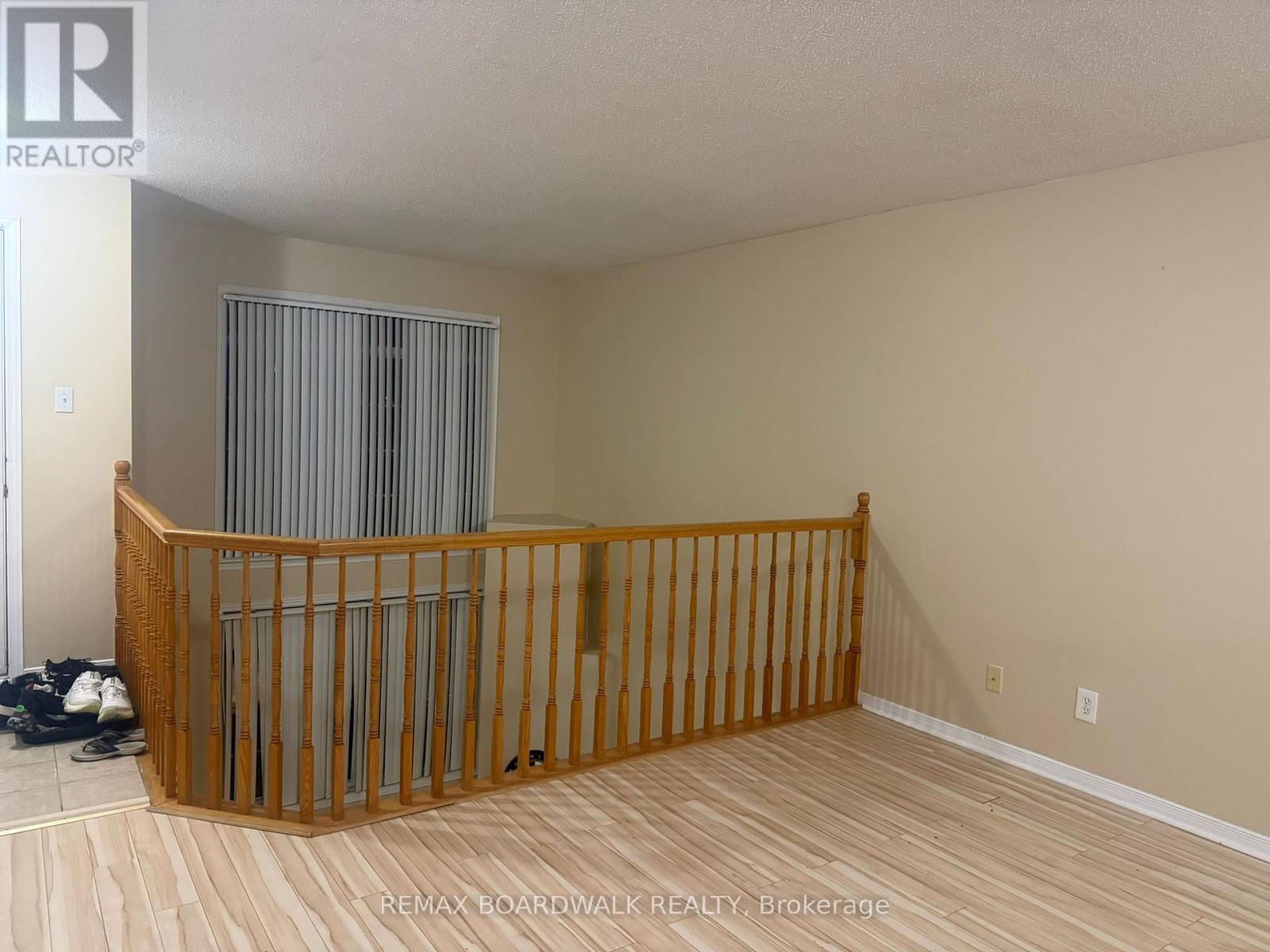 6 Briston Private, Ottawa, Ontario  K1G 5P5 - Photo 11 - X12684686