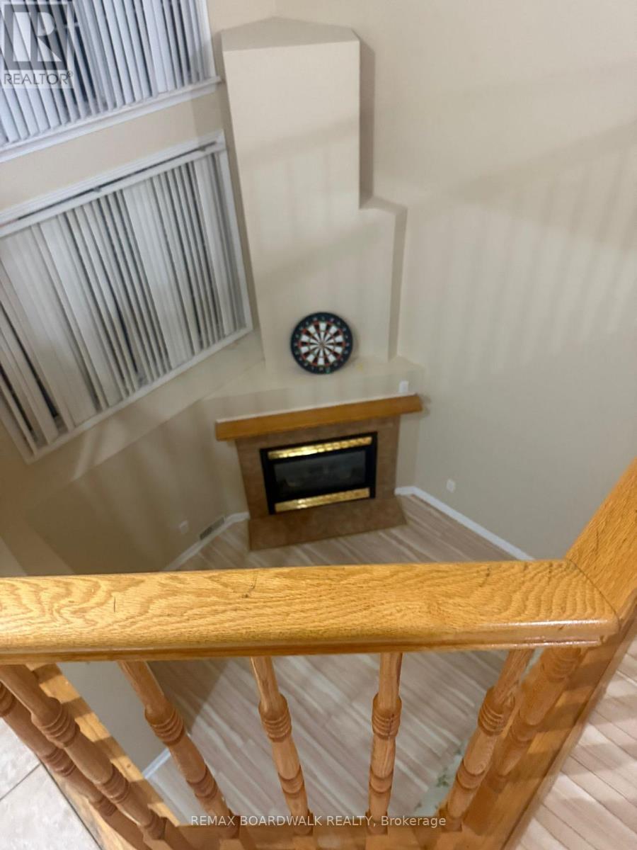 6 Briston Private, Ottawa, Ontario  K1G 5P5 - Photo 7 - X12684686