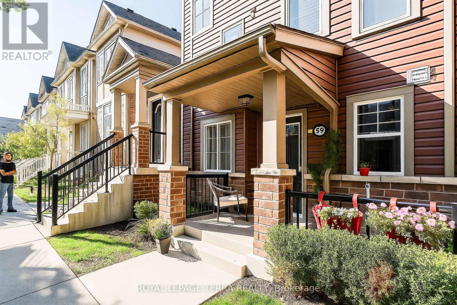 59 - 2500 Hill Rise Court, Oshawa, Ontario  L1L 0M6 - Photo 2 - E12668416